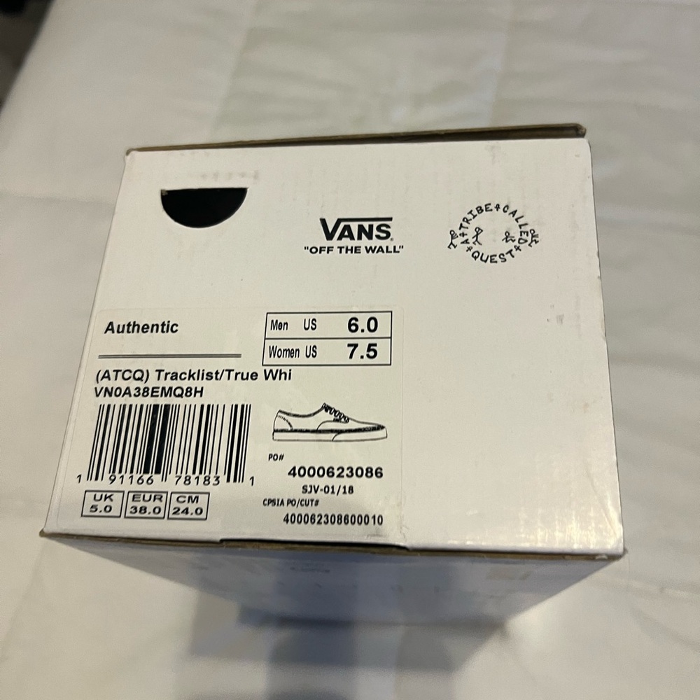 Vans limited edi  Tribe Called Quest sneaker
